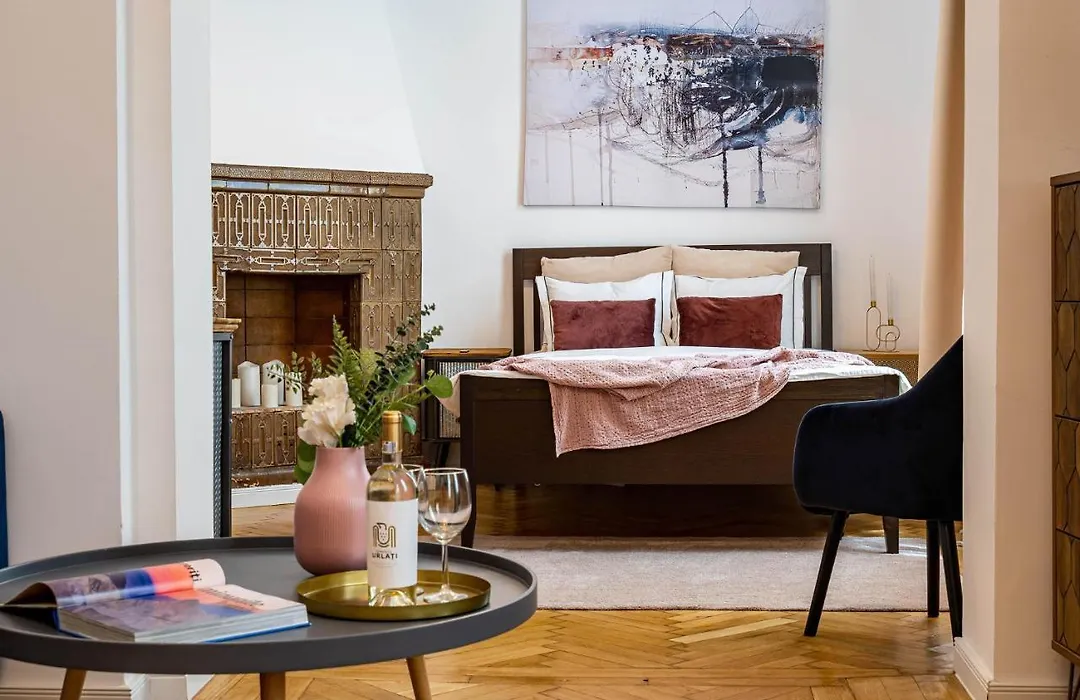 The- Point- 3Br Bright Cloud-1